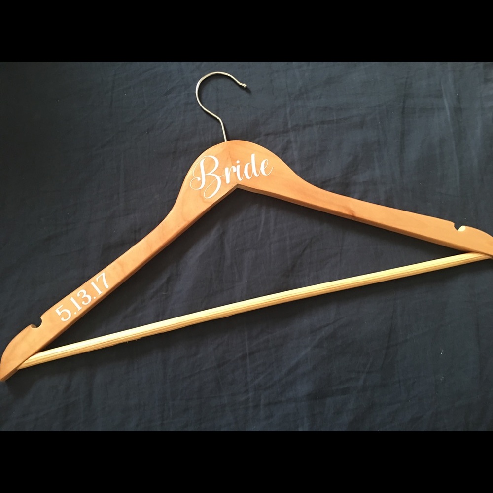 Personalize wedding hanger