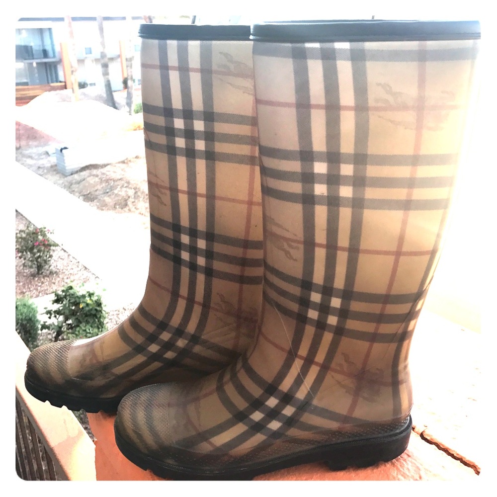 BURBERRY HOUSE CHECK RAIN BOOTS