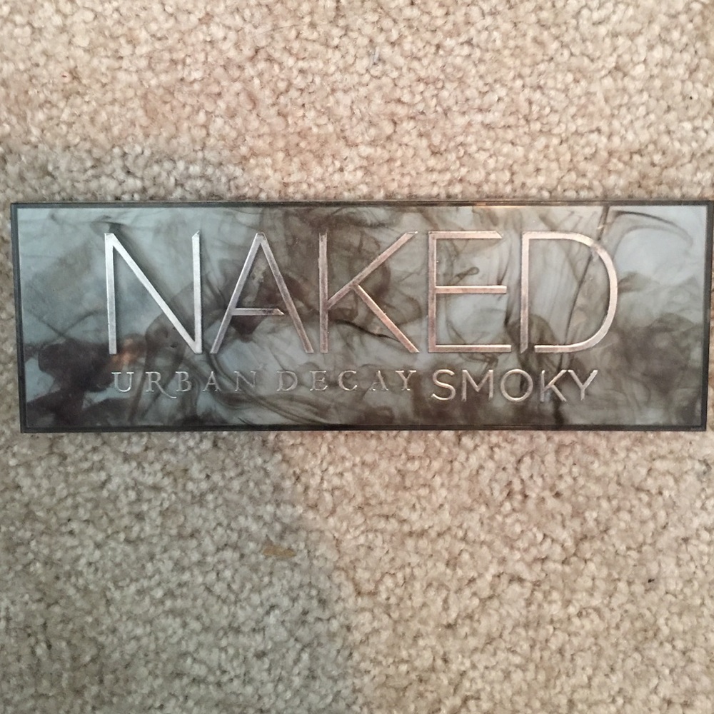 Urban Decay Smoky Eye palette