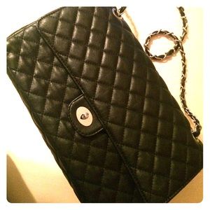 Black quilted shoulder bag