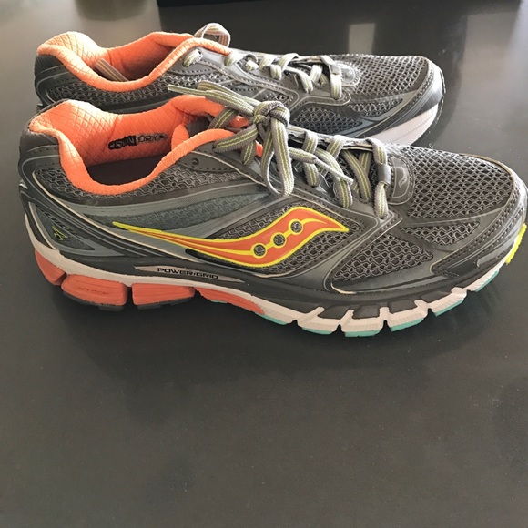 Saucony Powergrid Running Shoes - Picture 2 of 5