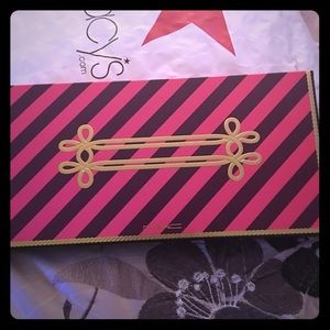 Brand new never used Mac "Nutcracker " Brushes