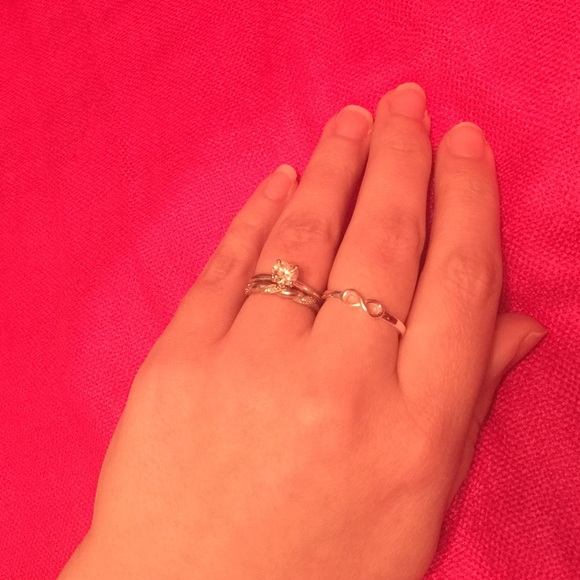 Infinity Ring - Picture 3 of 4