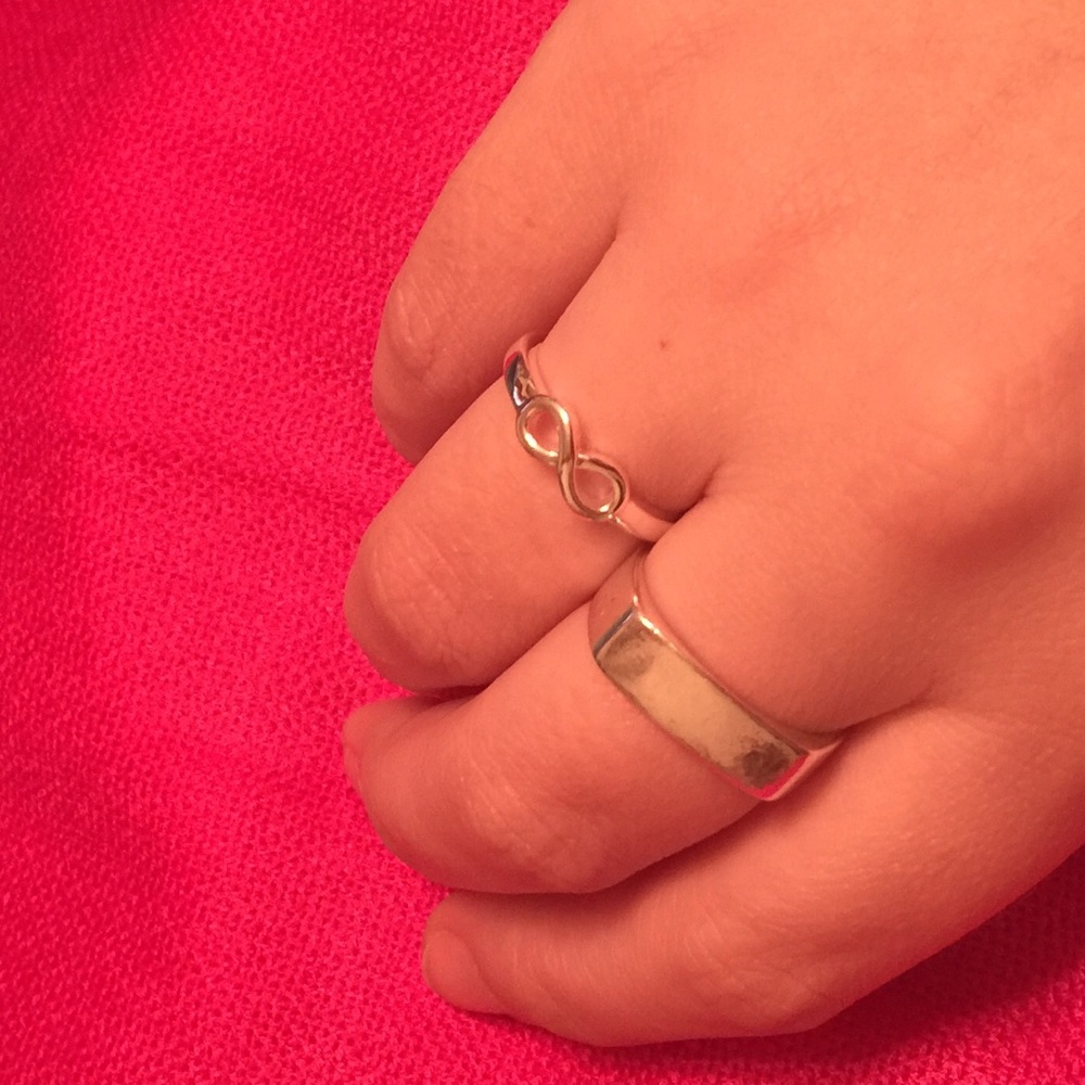Infinity Ring - Picture 2 of 3