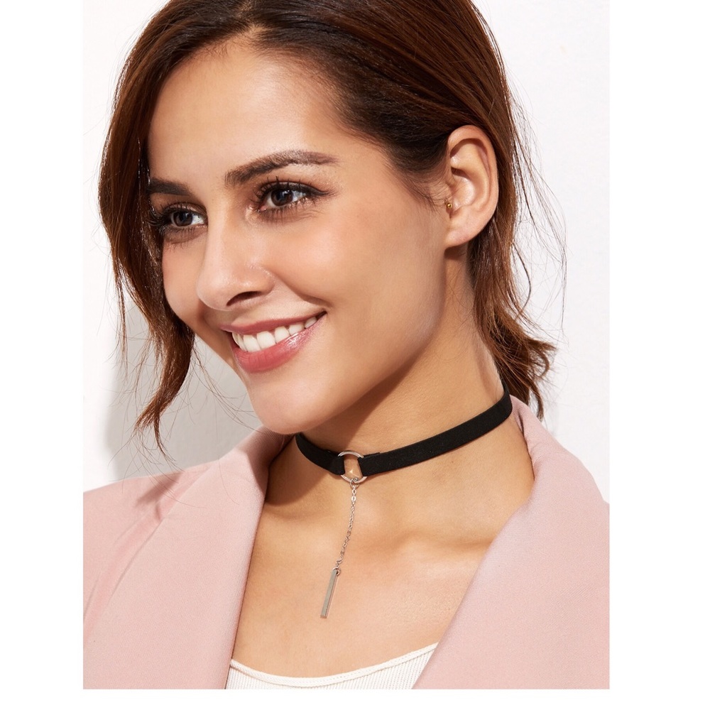 Black Circle/Bar Statement Choker