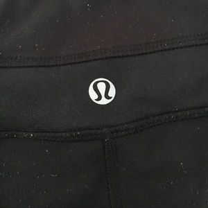 Black Lululemon Yoga Pants