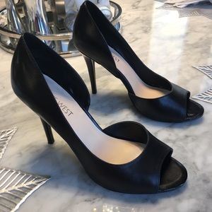Nine West peep toe stilettos heels pumps