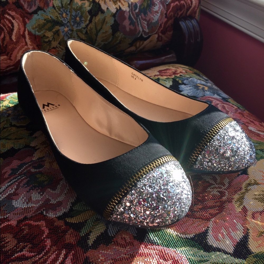 (SOLD) Madison Sparkle Zipper Flats