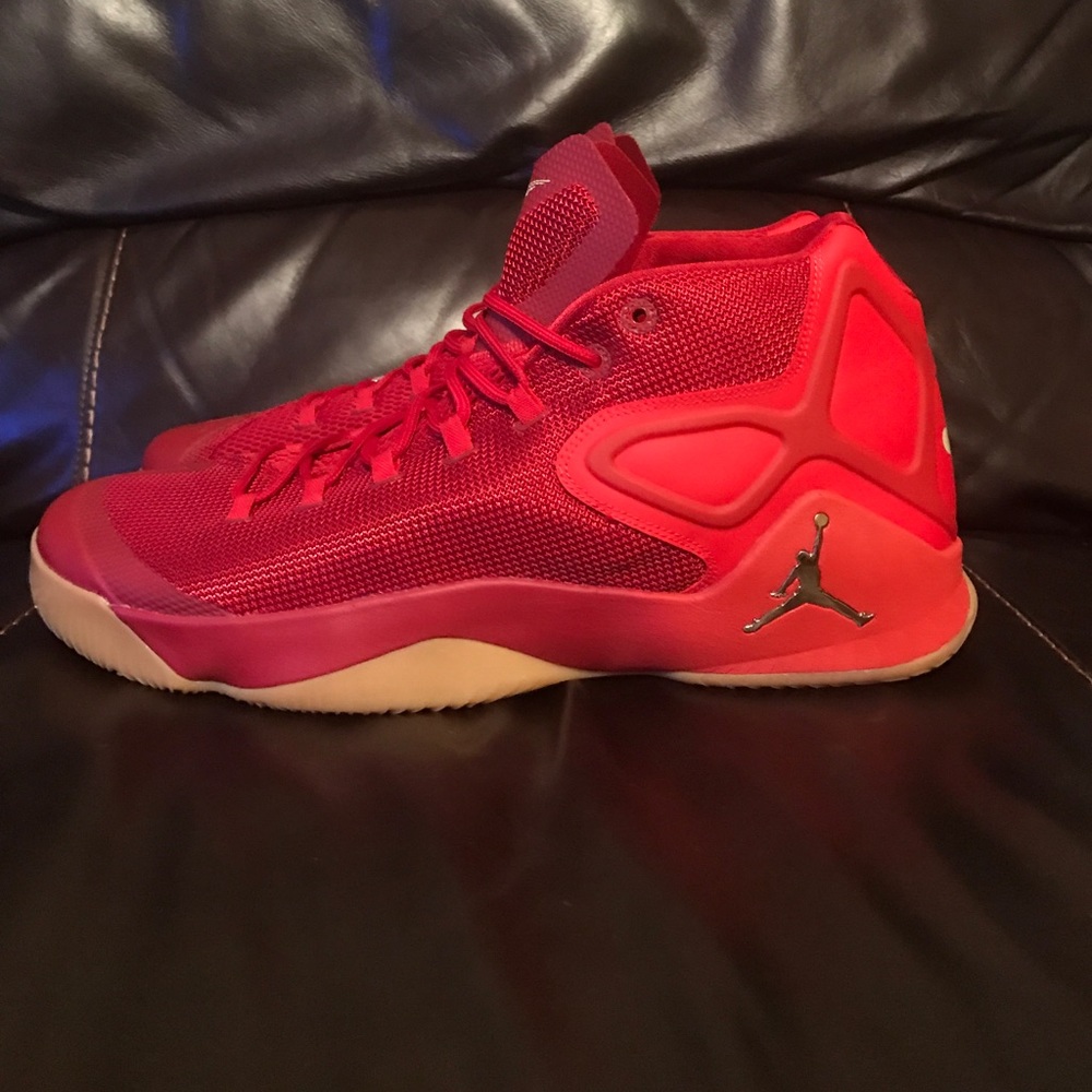 Men's Jordan Melo M12 Basketball Sneakers Size 17
