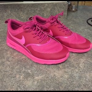 Nike Air Max Thea shoes