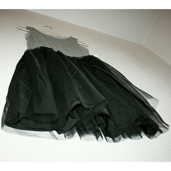 Sporty Tank & Black Tulle Mini Dress NWT - Picture 6 of 8