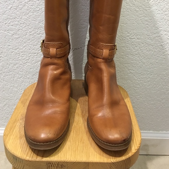 Michael Kors boot - Picture 2 of 4