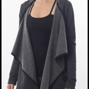 Nux Denver Wrap, Charcoal, Large