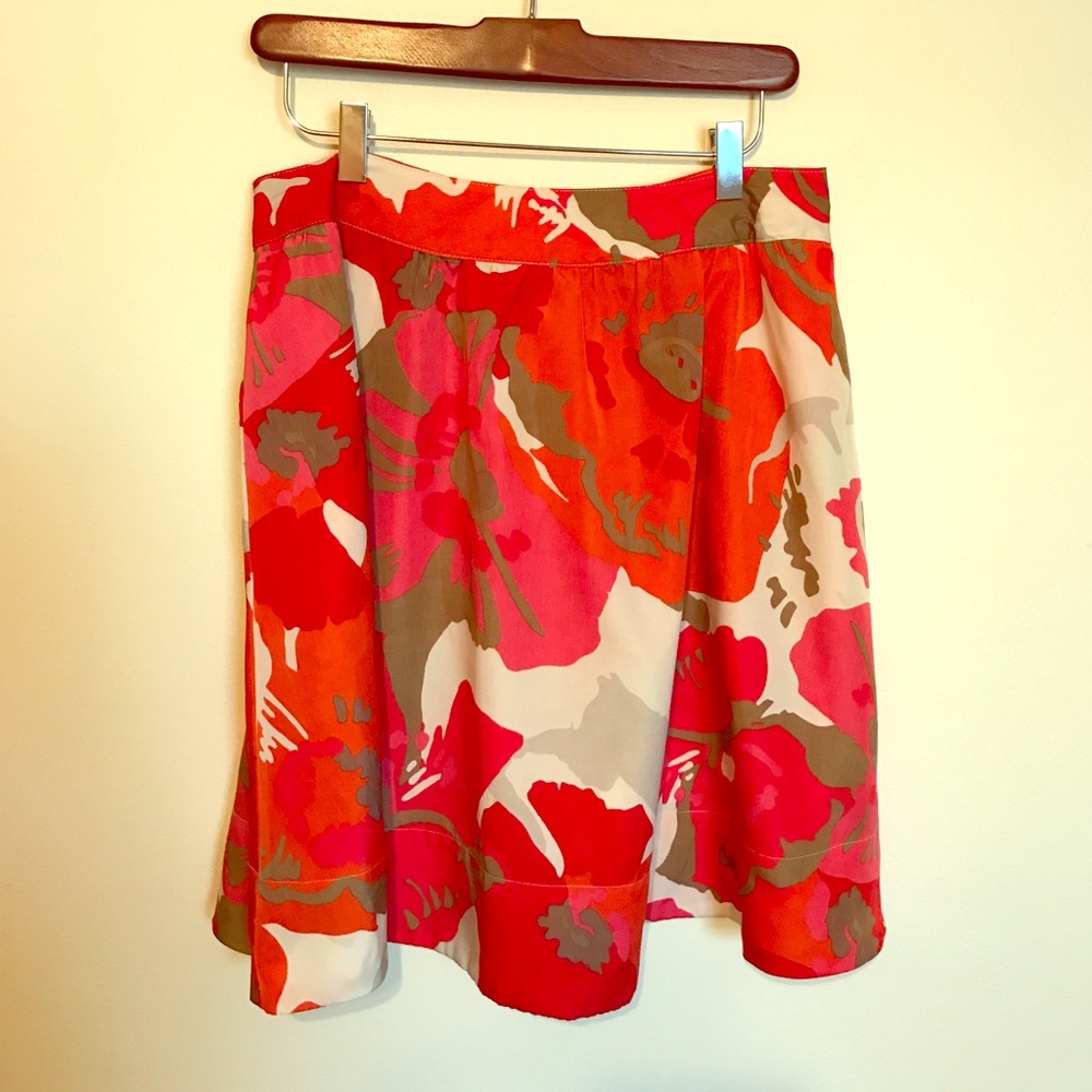 🎉HP🎉Cute skirt with pockets! New York and Co. 💕