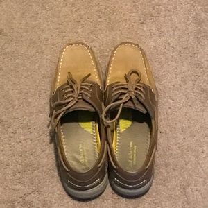 Croft and Barrow boat shoes