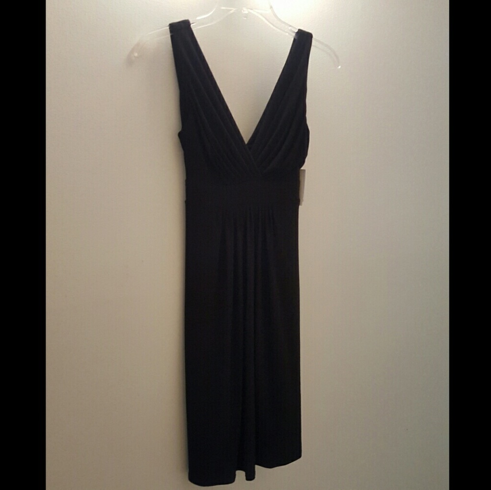 NWT Black V Neck Dress