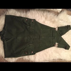 Brandy Melville / J Galt USA Green Denim Overalls