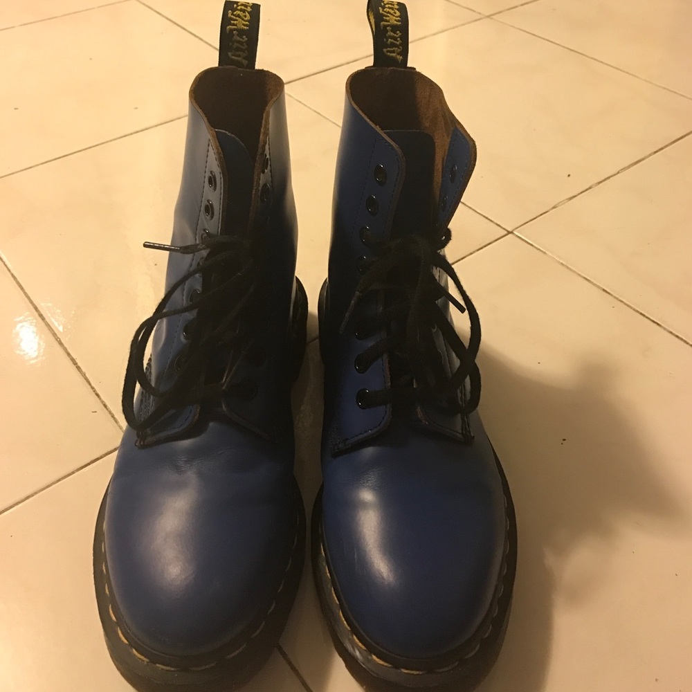 Dr. Martens