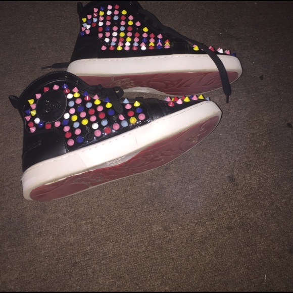 Size 40 - Picture 2 of 3