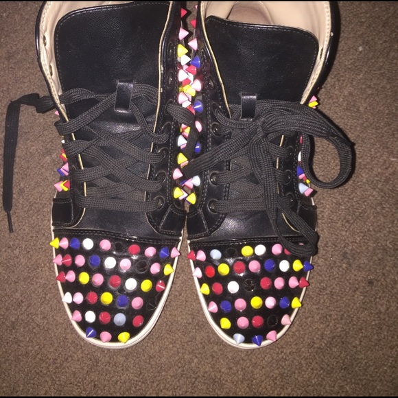 Size 40 - Picture 3 of 3