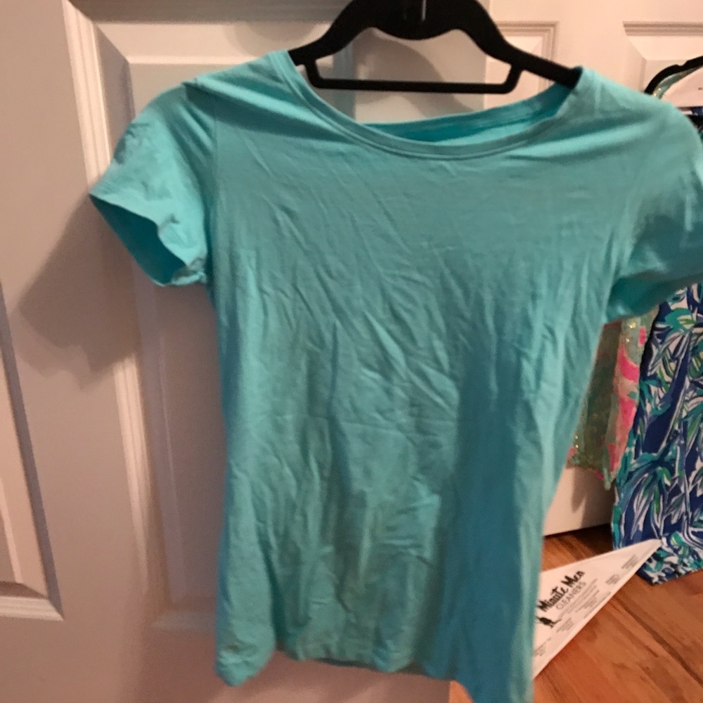Lilly Pulitzer blue modal t shirt size small