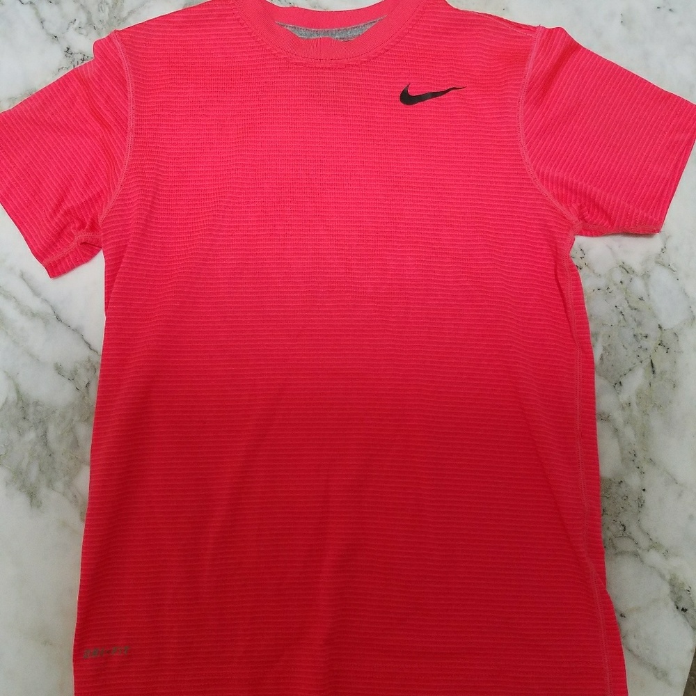 Nike dryfit shirt