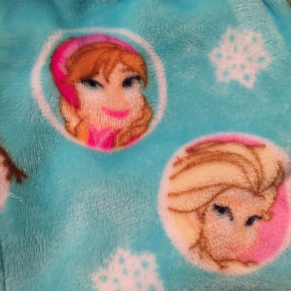 Disney Frozen Robe - Picture 2 of 4