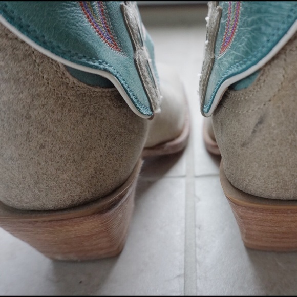 Steppin' Out Cuff Boots - Picture 5 of 6