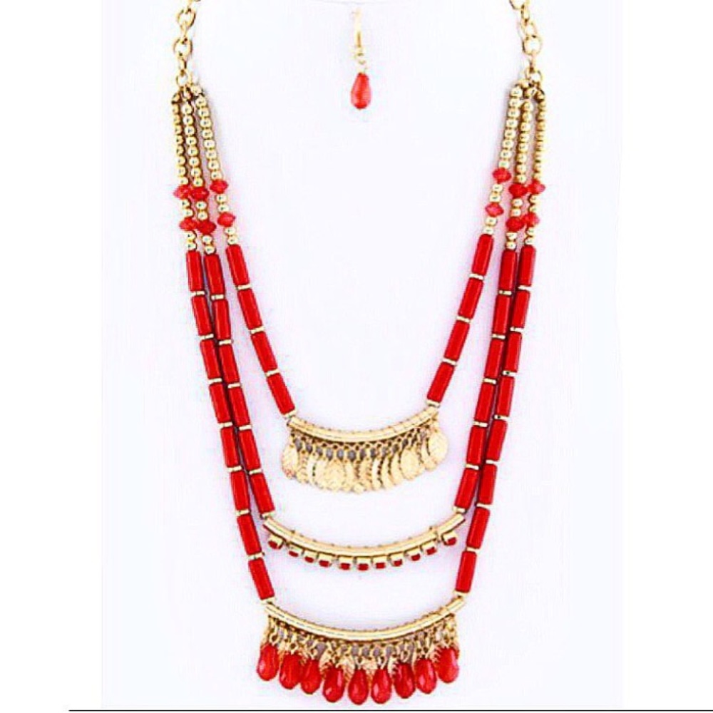 NWT Red beaded layered statement necklace