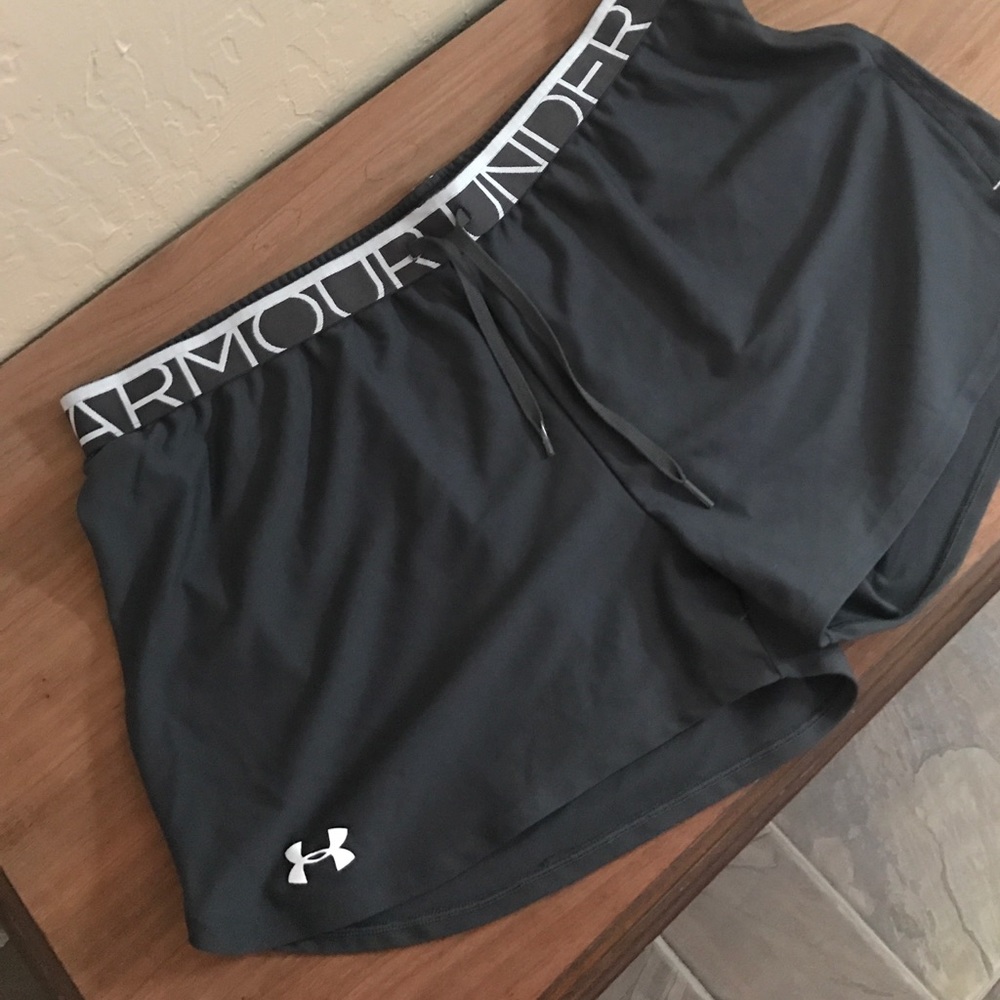 Under Armor heat gear shorts