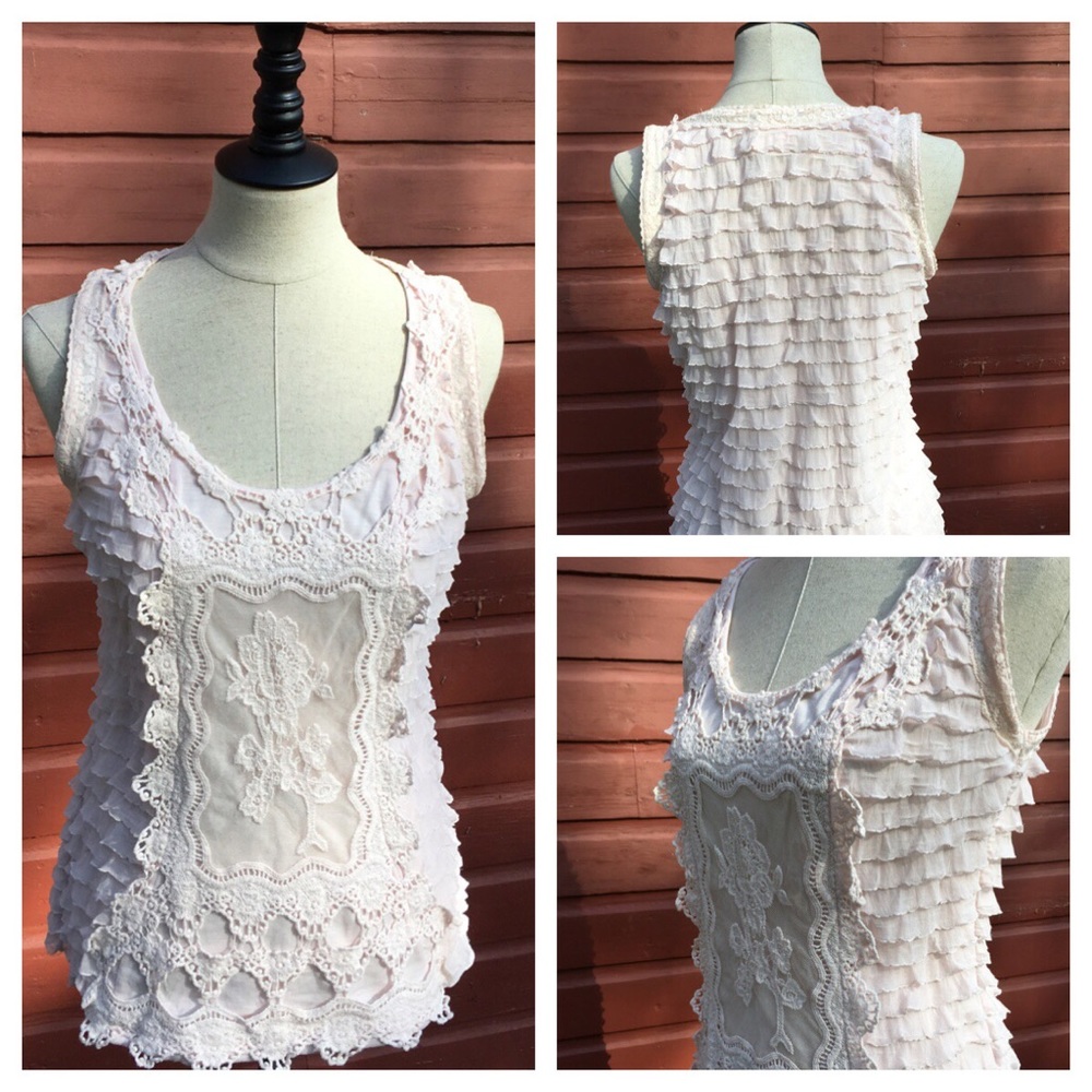 ***NOT FOR SALE GIFTED**Cocomo Pink Lace Tank SZ M