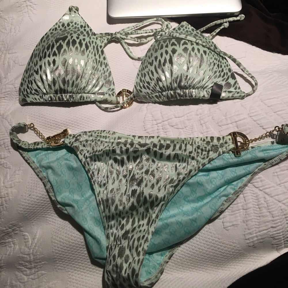 💛⭐️✨Gorgeous shiny VS bathing suit set ✨⭐️💛