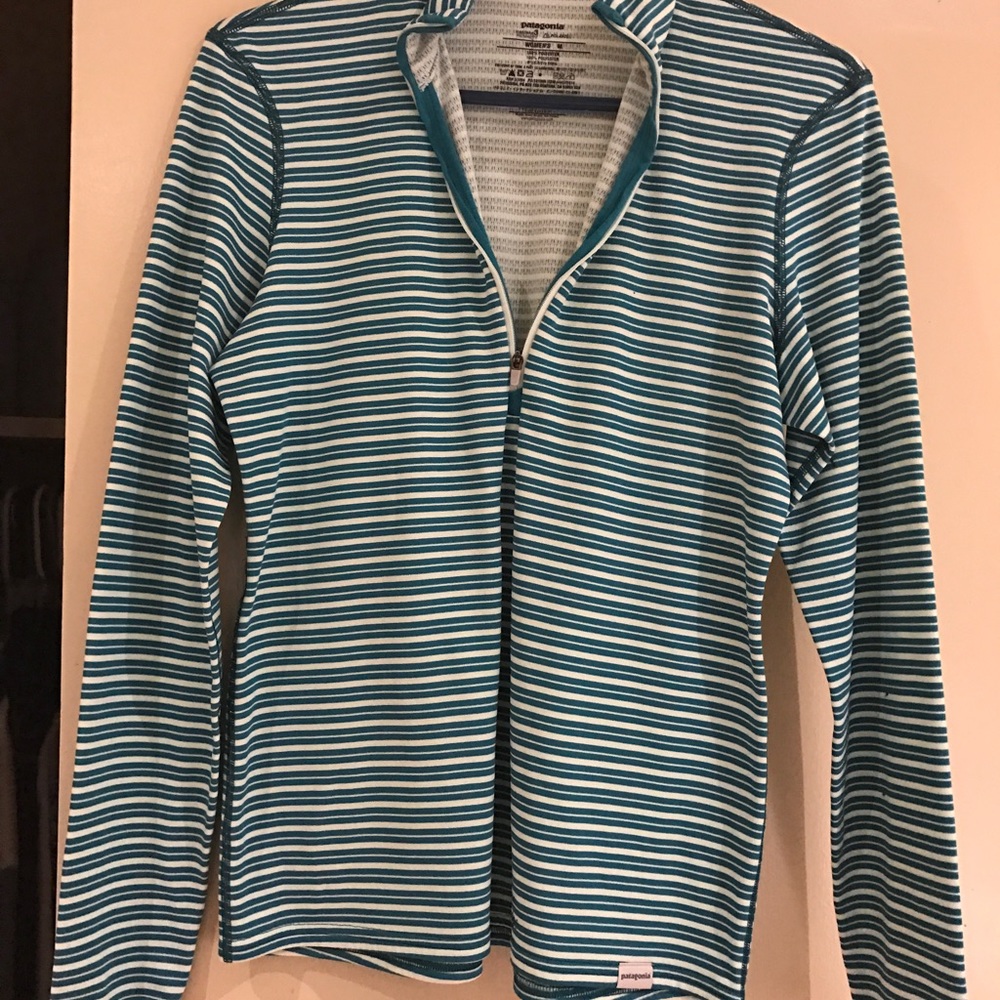Patagonia- Lightweight pullover