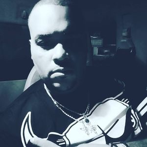 Meet your Posher, Aris d