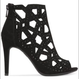 Jessica Simpson Emmsley booties