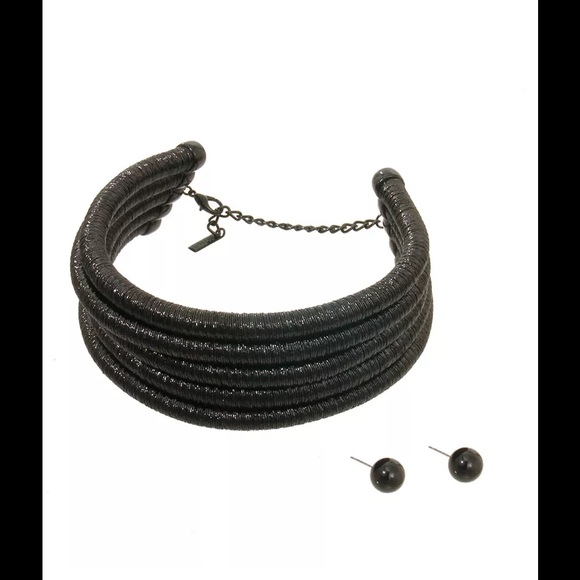 5 Cord metallic choker - Picture 2 of 4