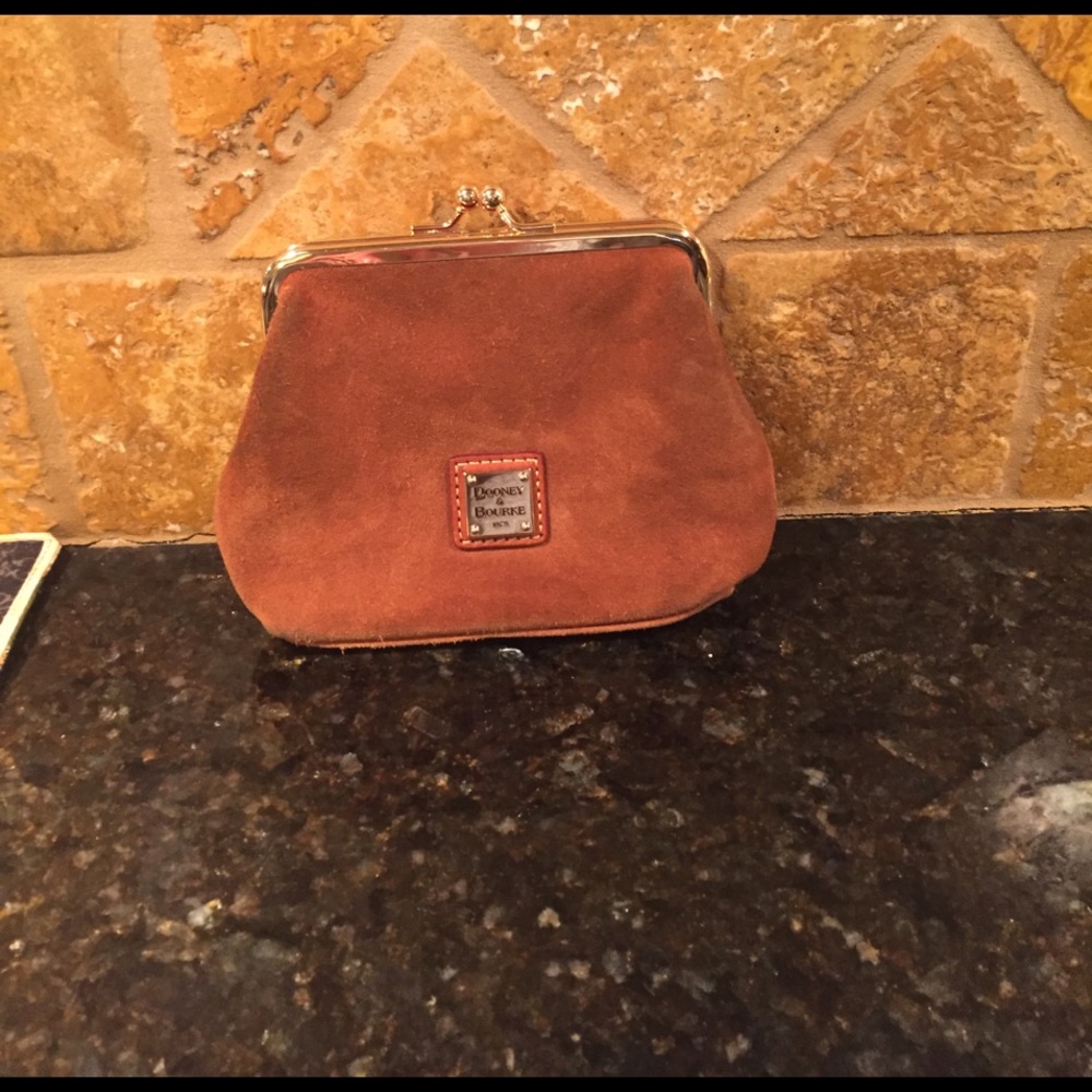 Dooney & Bourke change purse