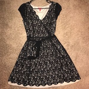 Size 8 Elle lacy black dress with tan lining