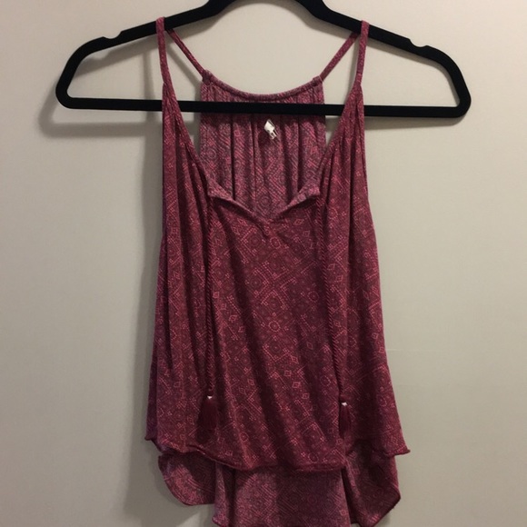 Maroon printed Hollister tank - Picture 1 of 2