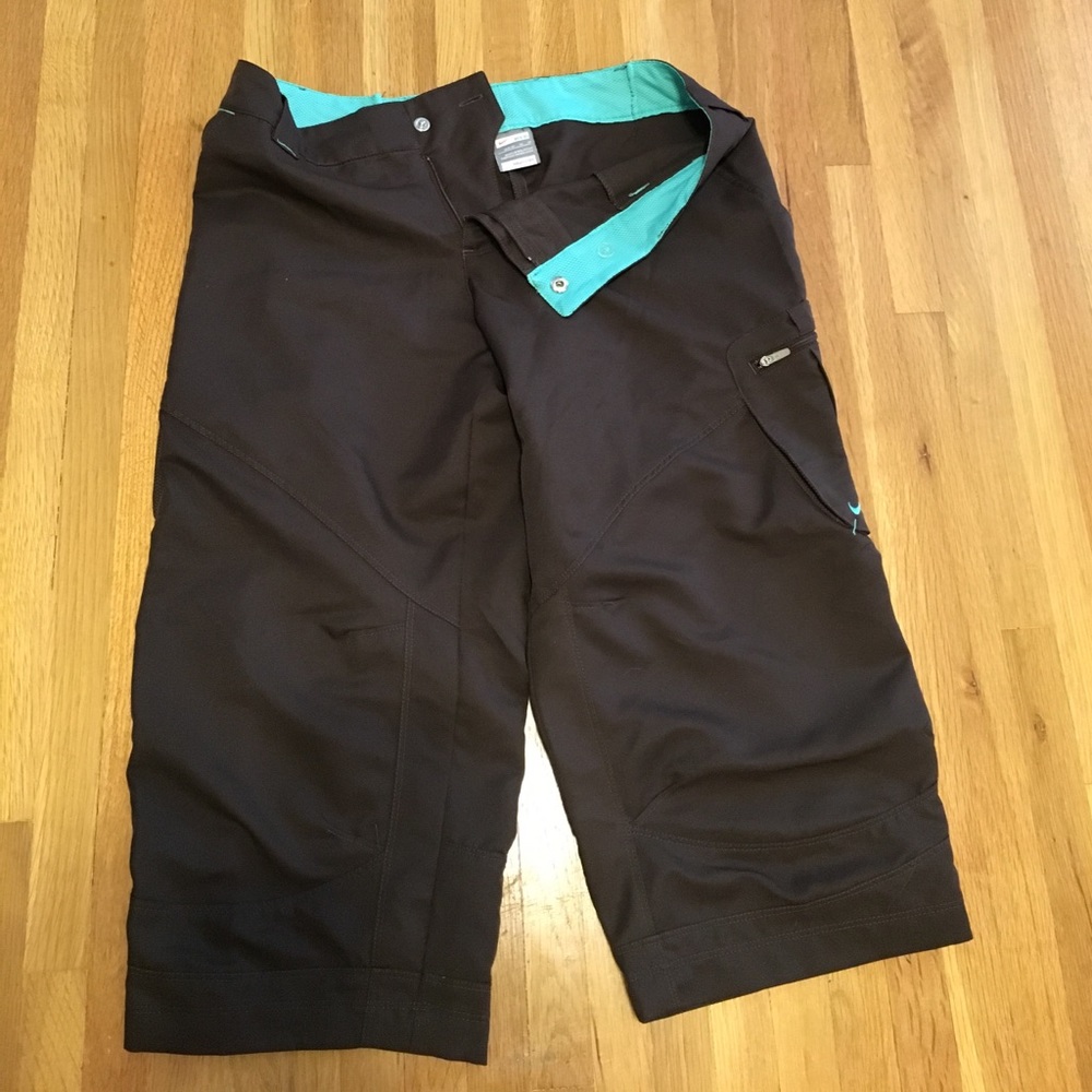 Nike fitness capris