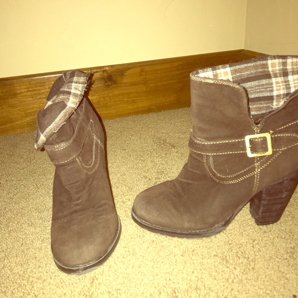 Brown booties