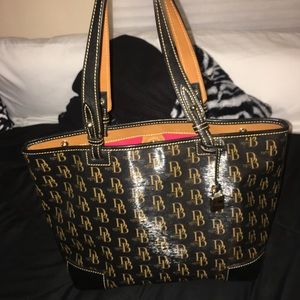 Dooney and Bourke Shoulder Bag
