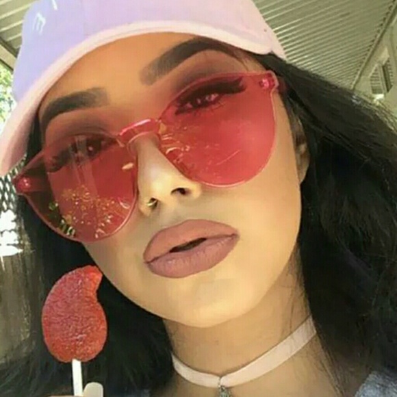 Pink Sunglasses - Picture 3 of 4