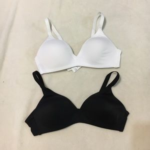 NWOT Warners Simply Perfect wireless bras sz 34B