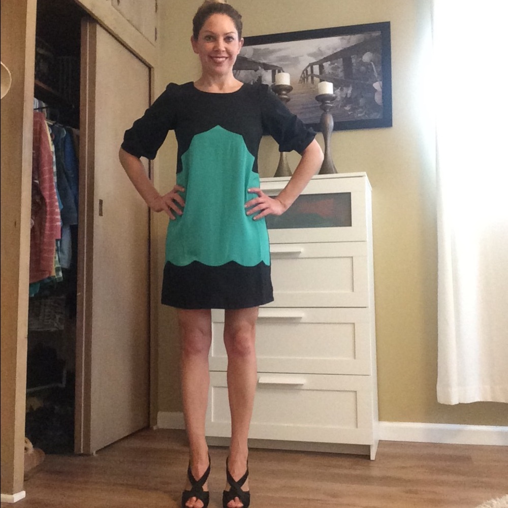Boutique Mid length dress