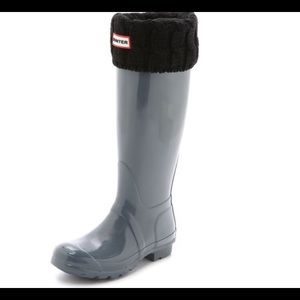 Black cable knit Hunter socks