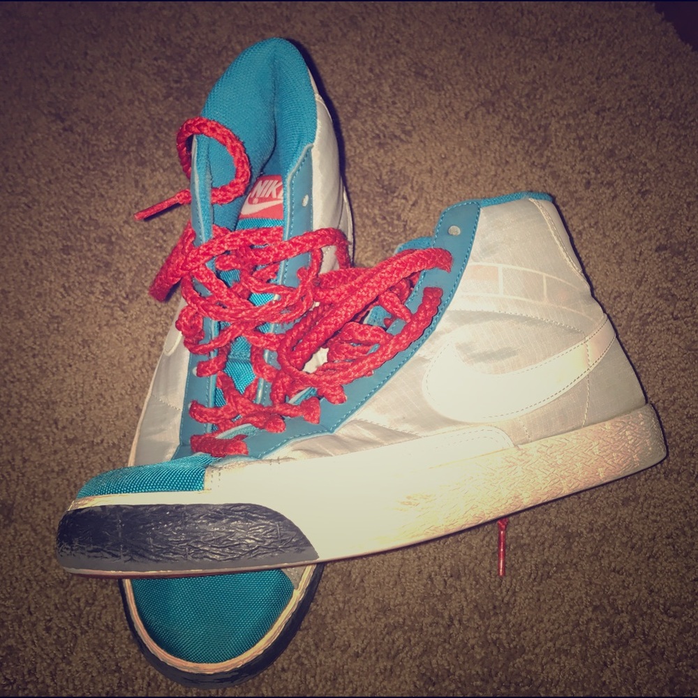 Unique Nike High Tops