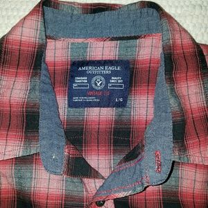 American Eagle button up