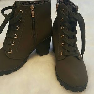 Olive green heeled bootie NWOT