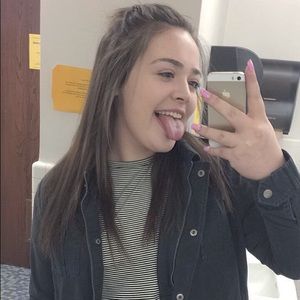 Meet your Posher, Tori